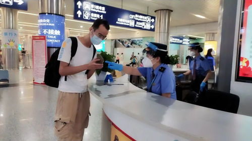 節(jié)日服務(wù)不打烊 堅守崗位的別樣團圓
